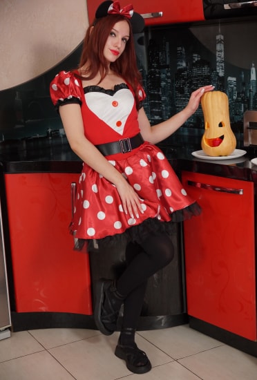 Kenelly in her halloween minimouse costume